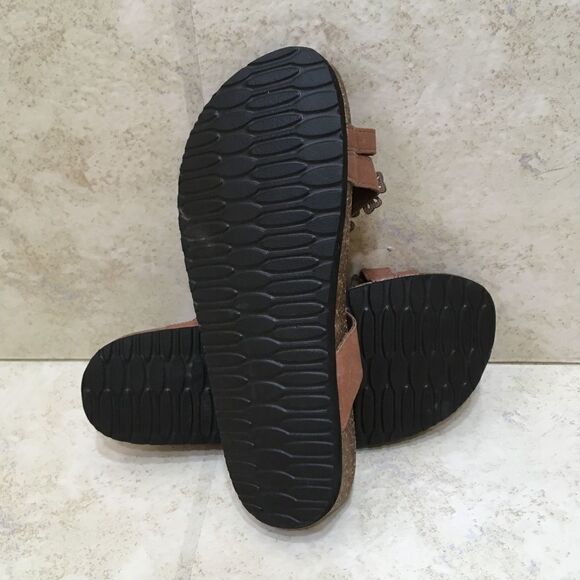 NEW WITHOUT TAGS CLIFFS BY WHITE‎ MOUNTAIN CORA LEE SANDALS IN BROWN - Picture 6 of 9